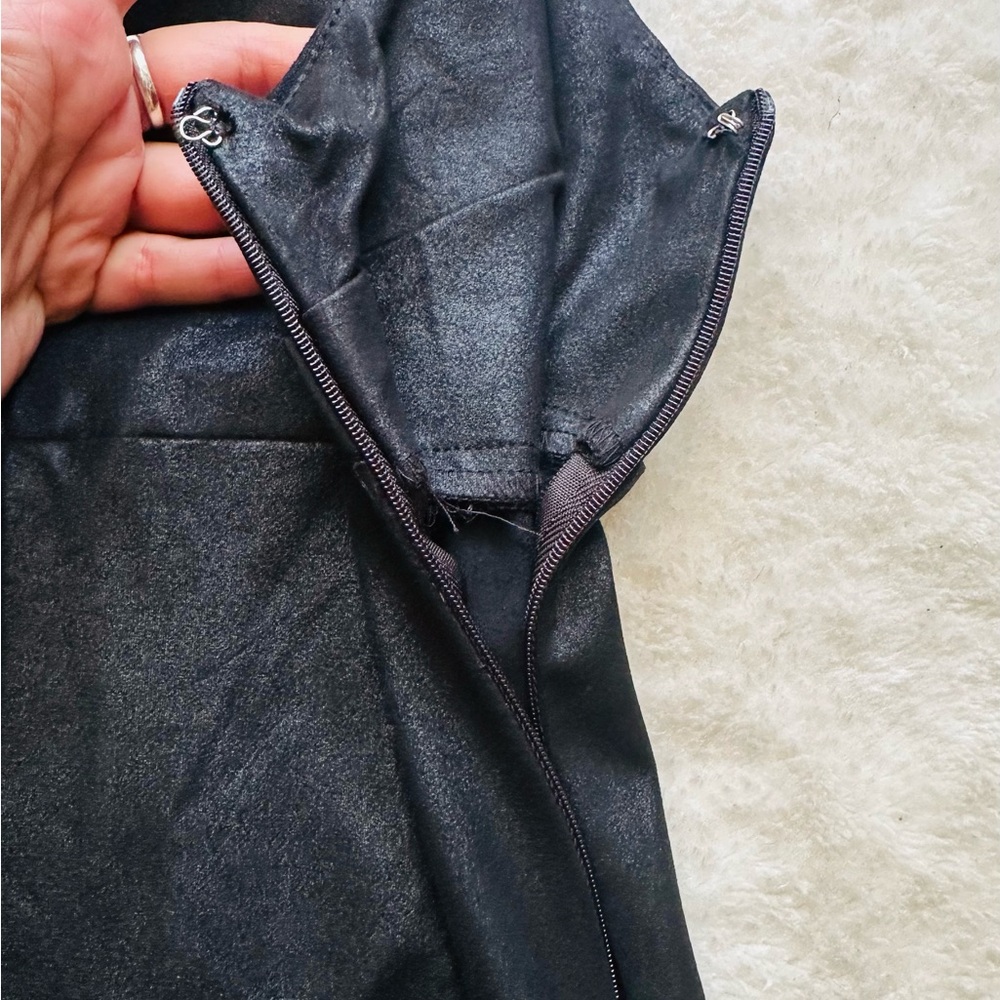 Wild Fable Black Sleeveless V-Neck Sheath Mini Dress - Picture 4 of 7